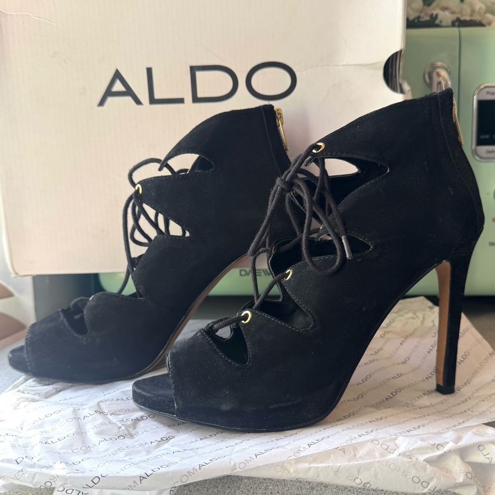 Aldo Astaedia vegan suede heels sandals booties stilettos shoes lace up 2010s